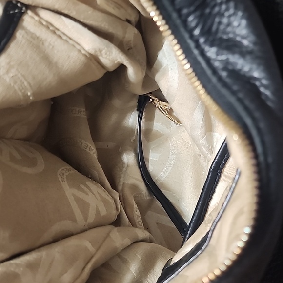 Michael Kors Bag - Picture 10 of 13